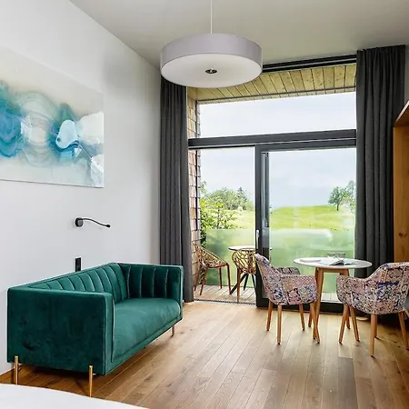 Design-chalet Mit Teilseeblick, Pool, Spa&restaurant *